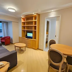 Flat Com E Sala Em Moema Sp São Paulo